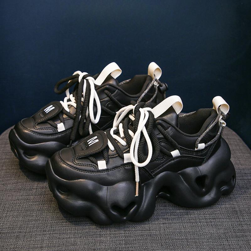 Настоящие кожаные громоздкие кроссовки Весна Новая платформа Увеличение роста Женская обувь Повседневная обувь для женщин Кроссовки