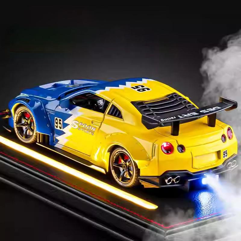 1/24 Nissan GTR R35 Skyline Ares Суперкар Распыляемый сплав Литье под давлением Модель автомобиля Звук и свет Детская игрушка Коллекционные предметы День рождения