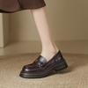 Лоферы на толстой подошве в британском стиле ретро с одним ремешком женские классические камелии 2025 ранняя весна маленькие кожаные туфли одинарная обувь