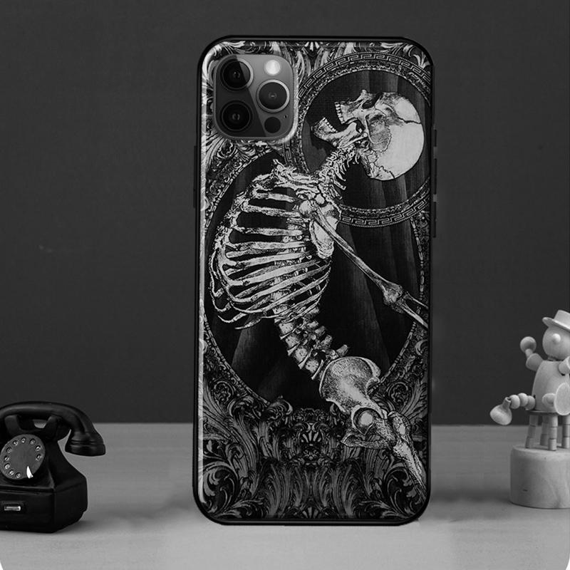 Gothic Fashion Skull Case For iPhone 11 14 Pro Max SE 2020 XR X XS Max 6S 7 8 Plus Cover For iPhone 12 13 Mini