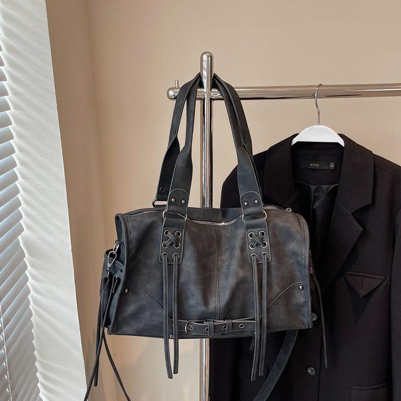 Ретро сумочка женская новая простая сумка-подушка сумка через плечо высокой ценности большая вместимость сумка подмышку