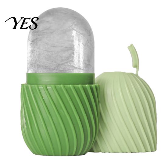 Soft Silicone Ice Mold Roller for Face, with Facial Massager, Pore Tightening Cold Tray Face Compress Tool Redness Relief, Portable Skincare Cube Home