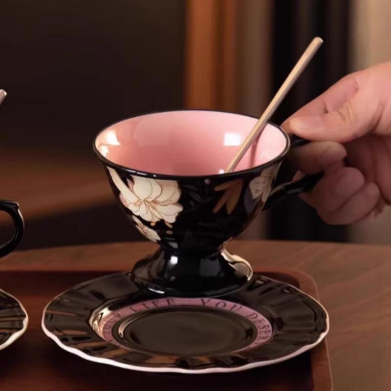 Вутуо Винтажная керамическая кофейная чашка на высокой ножке и блюдце