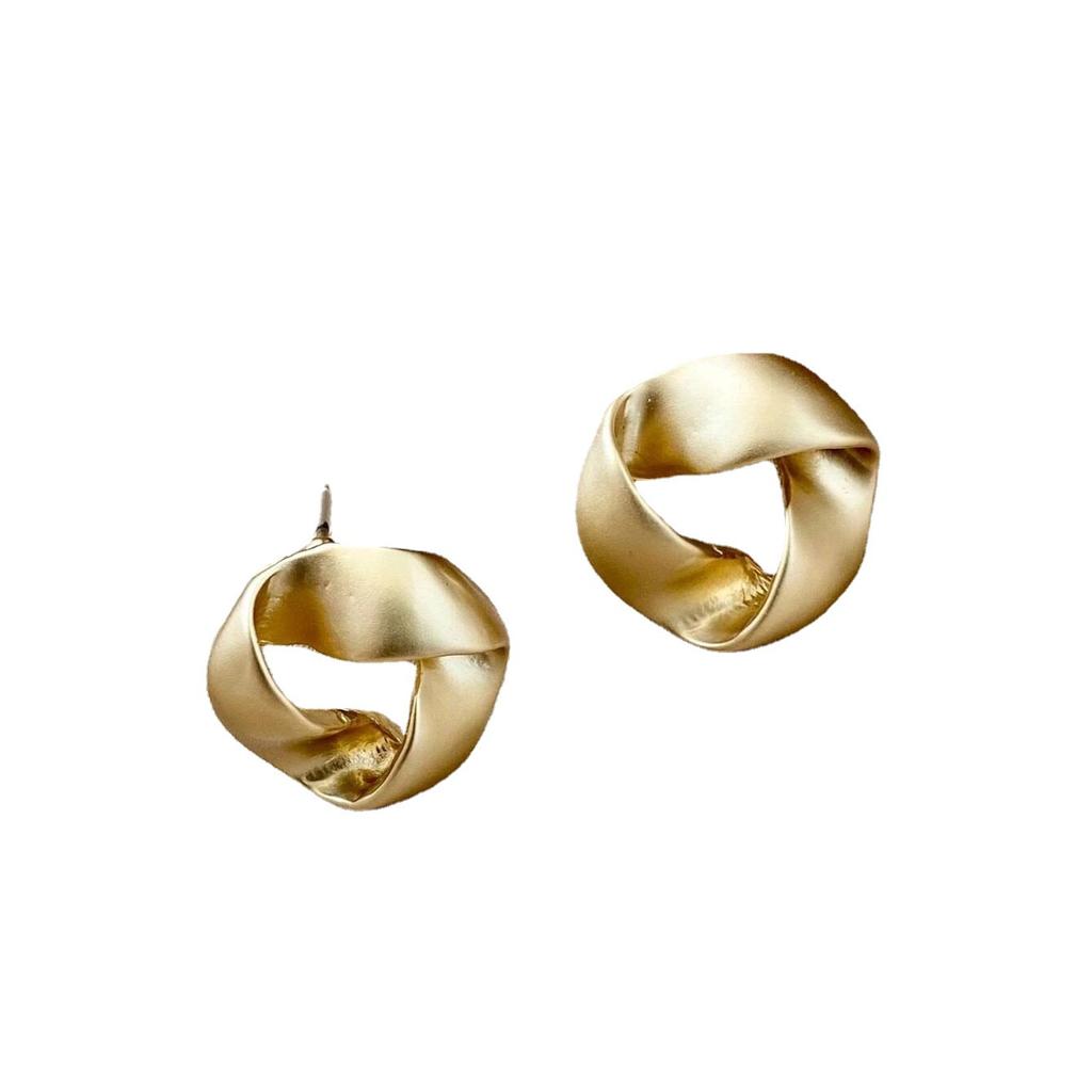 Twisted Metal Irregular Stud Earrings, Smooth Cold Wind Earrings, Fashionable Circle Earrings