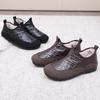 Зимние снегостойкие ботинки Slip-On 2024 года: Водонепроницаемая, теплая, повседневная обувь из хлопка в корейском стиле