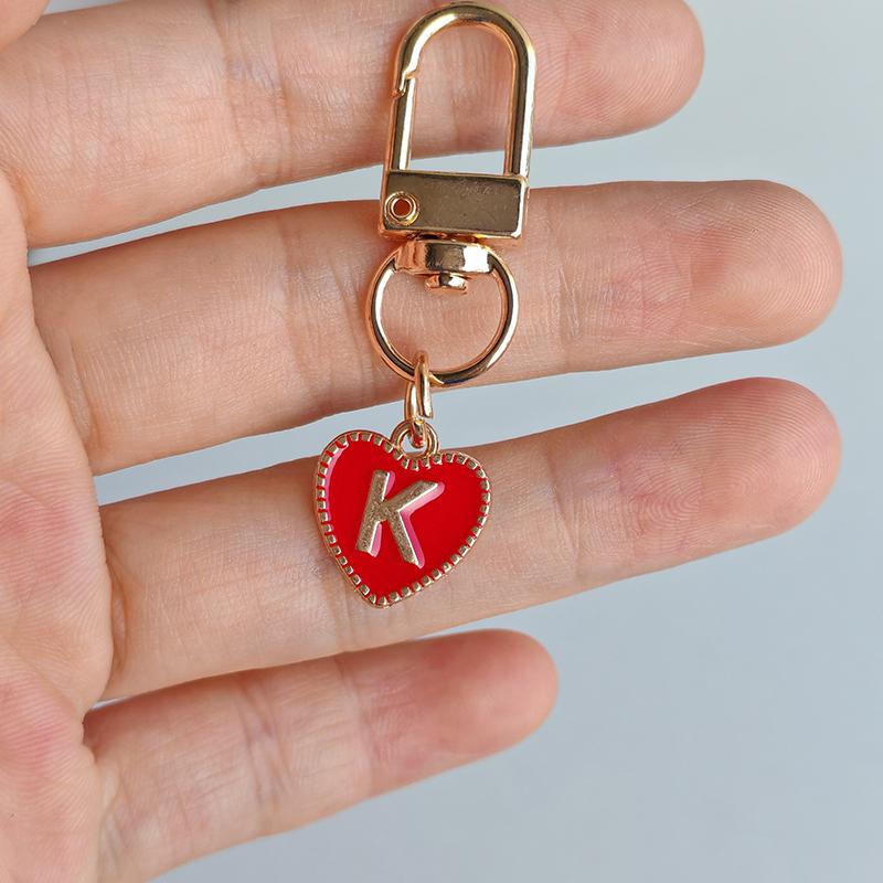 1PC Heart Shaped Gift 26 English Letters Design DIY Keychain Marker Love Keychain Creativity Lobster Buckle Red Metal Party
