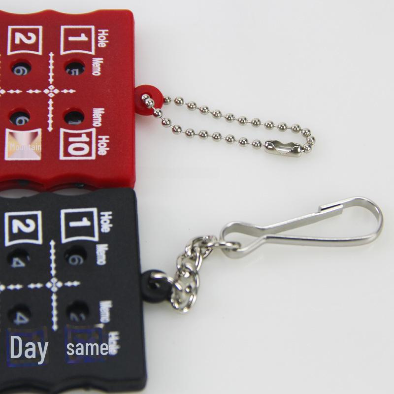 Счетчик очков в гольфе: Портативное табло с 18 лунками, удобный для переноски аксессуар для болельщиков