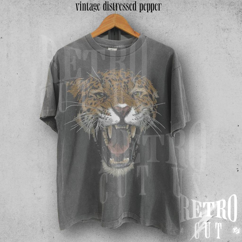 Y2K Vintage Tiger Shirt, 2000s Grunge Graphic Tee, Retro Animal Print T-Shirt, Comfort Colors Edgy Streetwear, Trendy Tiger Tee