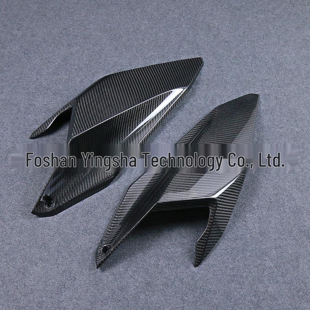 KTM Super Duke 1290 (2016-2018) Carbon Fiber Tank Side Panels