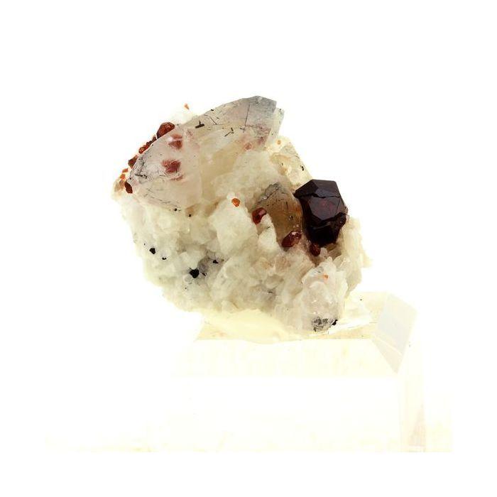 Pierres et Minéraux. Grenat. 141.0 ct. Pakistan.