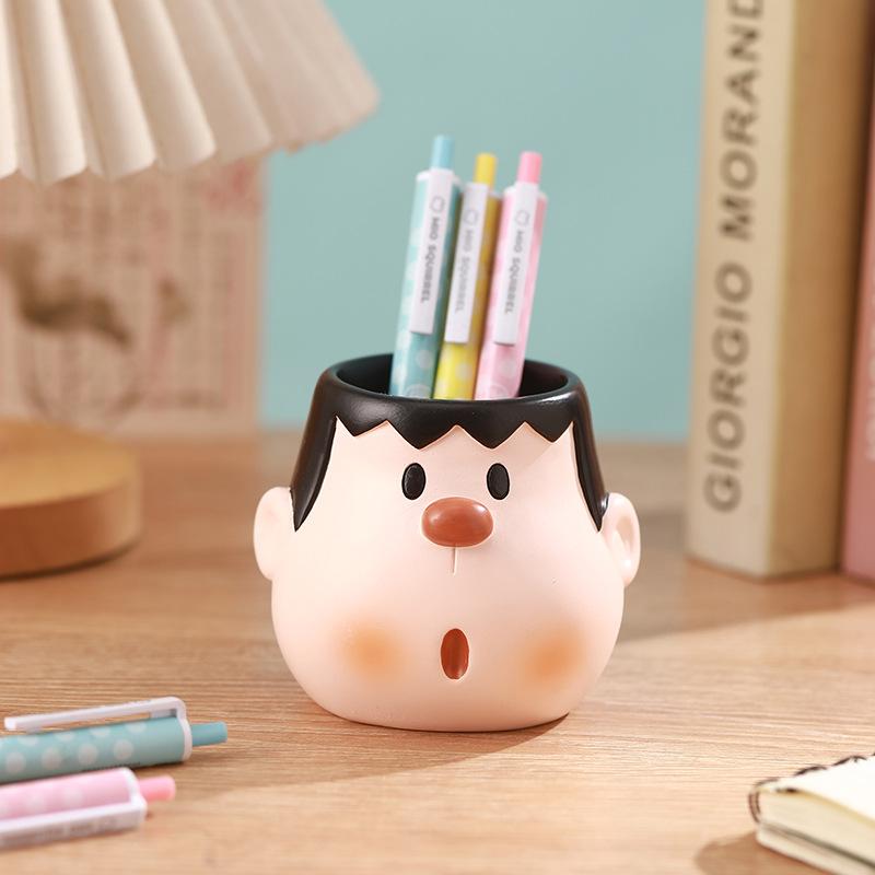 1Pcs Cute Crayon Shin Chan Pen Holder Makeup Brush Organizer Perfect For Office Desk Decor Creative Storage Pen Holder