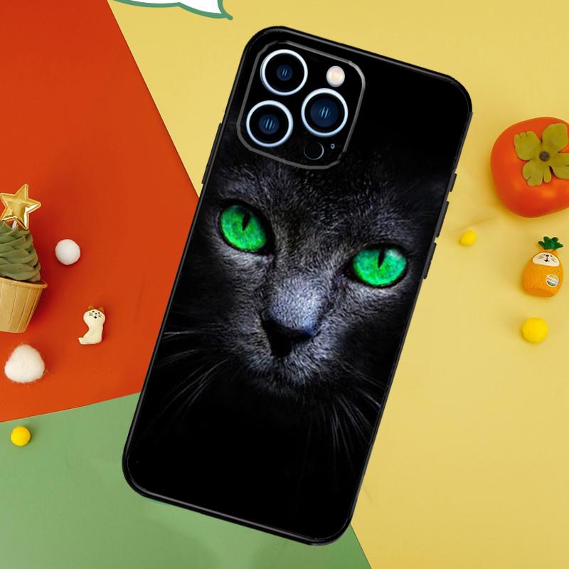 Черный кот с пристальным взглядом Чехол для телефона Для iPhone 17 Pro Max 16 15 14 13 12 11 Pro Max Plus 12 13 Mini 16e 17 Air Чехол