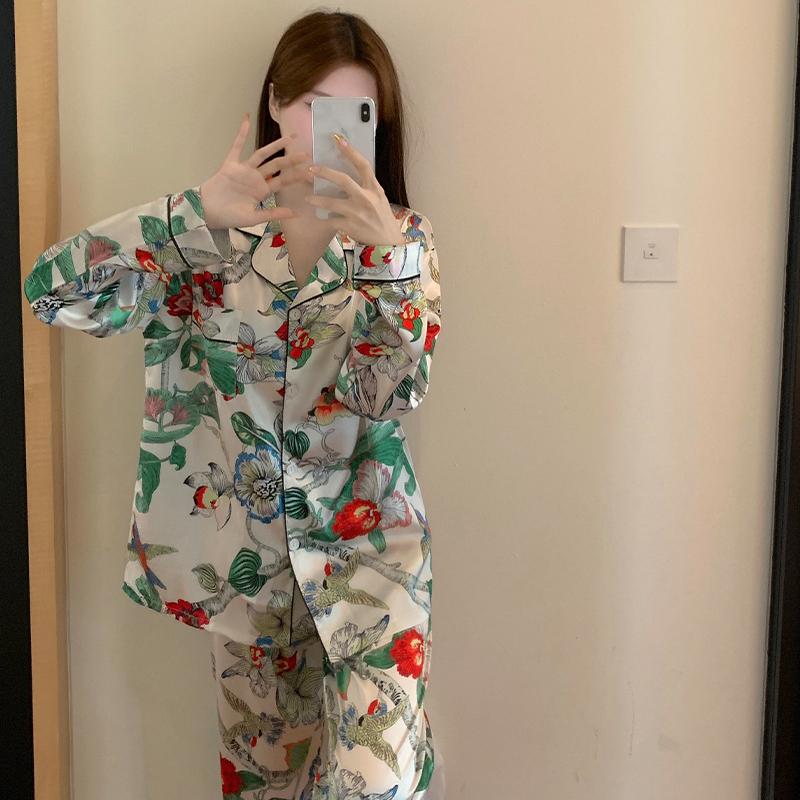 Пижама женская атласная пижама с длинными рукавами пижамный костюм с цветочным принтом высококачественный ледяной шелк можно носить на улице