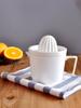 Ceramic Manual Two-in-one Juicer Mug Simple Pure White Easy To Clean Manual Juicer Fresh Fruit Squeezer