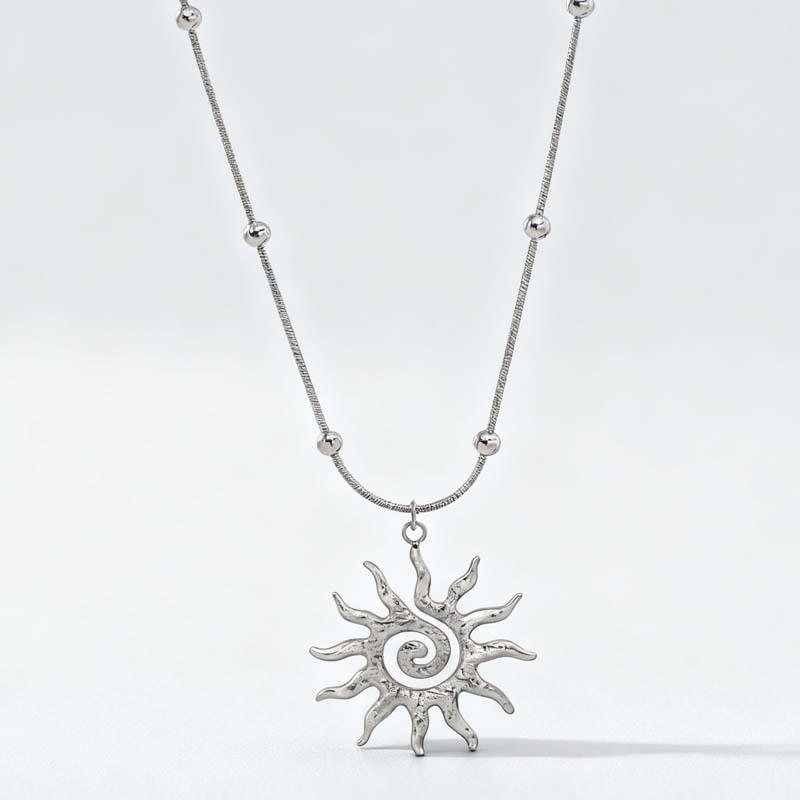 1Pc Gold Sun Pendant Necklace – Spiral Hollow Out Charm for Women, Minimalist Fashion Choker, Trendy Statement Jewelry