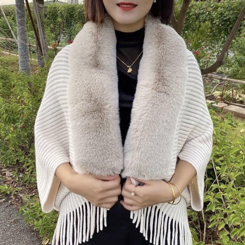 New Fashionable Fur Collar Thickened Warm Shawl Large Size Loose Knitted Cardigan Jacket Female