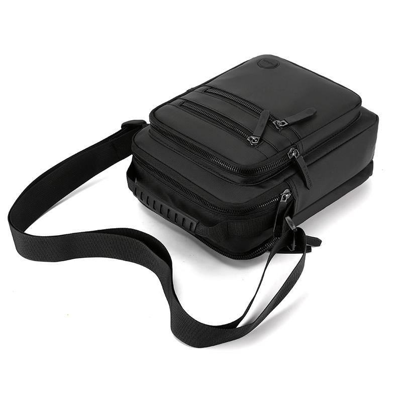 Vintage Waterproof Shoulder Bag Men Fashion Crossbody Bags Large Capacity Simple Travel Student Computer Bag Purse Handbag