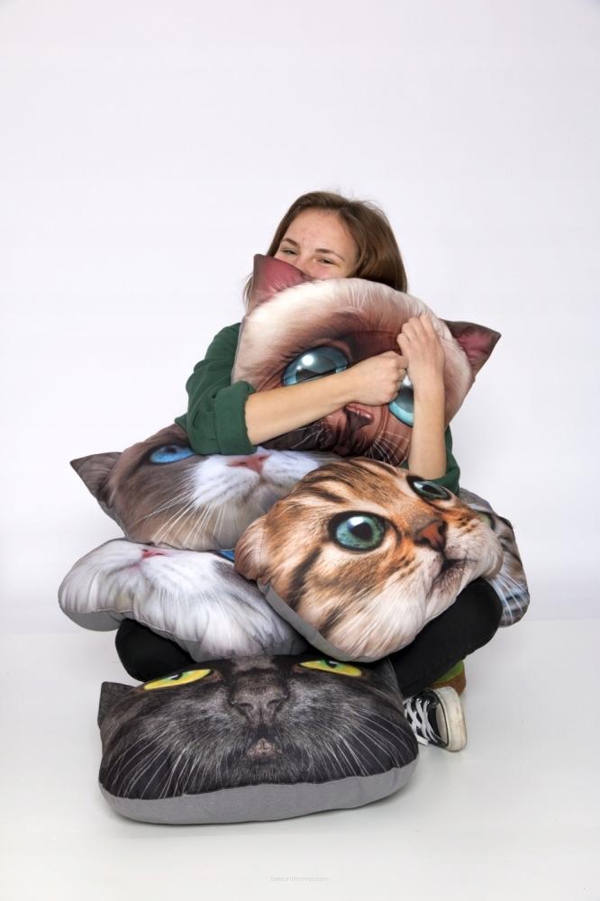 KADAX Pillow Pattern with Cat Print Mascot 30x45 Cm