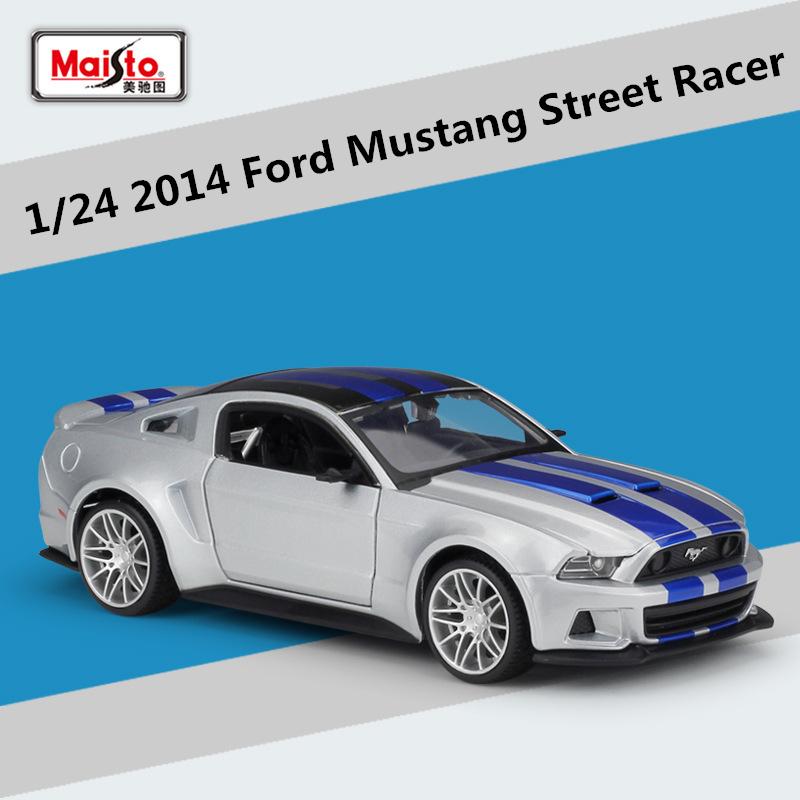 Maisto 1:24 Ford Mustang Street Racer 2014 Alloy Sports Car Model Diecasts Metal Racing Vehicles Car Model Simulation Kids Gifts
