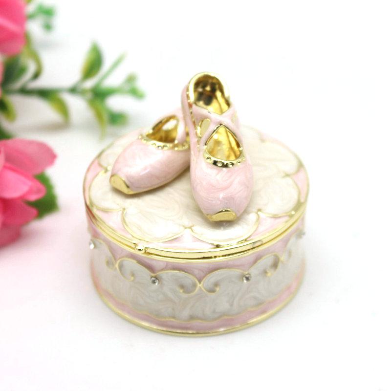 SHINNYGIFTS Enameled Metal Toe Shoes Trinket Box Gift Box for Jewelries Valentine Gift Forever Model SC2022
