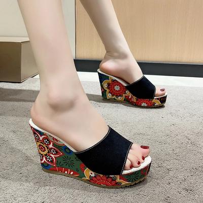 Новые летние женские сандалии с открытым носком, женские повседневные туфли на высоком каблуке и толстой подошве на танкетке, тапочки с принтом в стиле ретро в этническом стиле