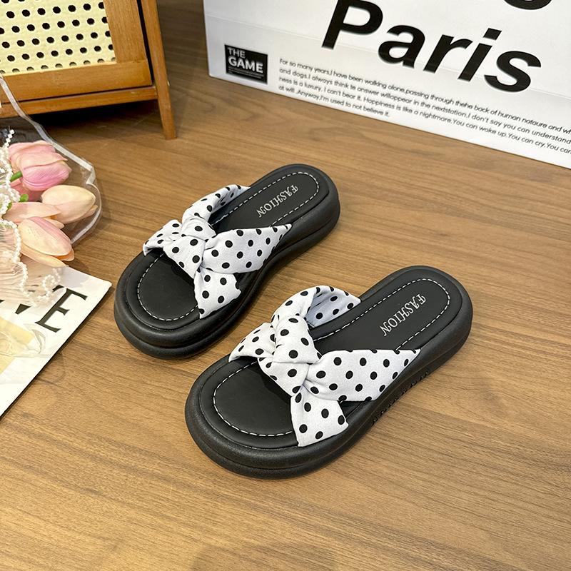 Summer summer wear non-slip deodorant silent mesh beach soft bottom thick bottom slippers