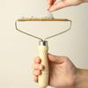 Dog Hair Remover Tool, Pet Fur and Lint Removal Brush with Metal Blade, Manual Coat Sweater Grooming Trimmer for Effective Cleaning of Carpets