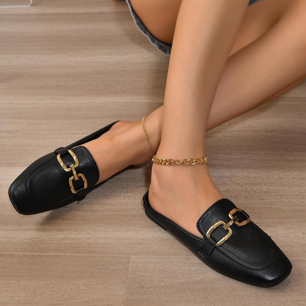 Korean Style 2024 Closed Toe Metal Buckle Women's Slip-On Sandals