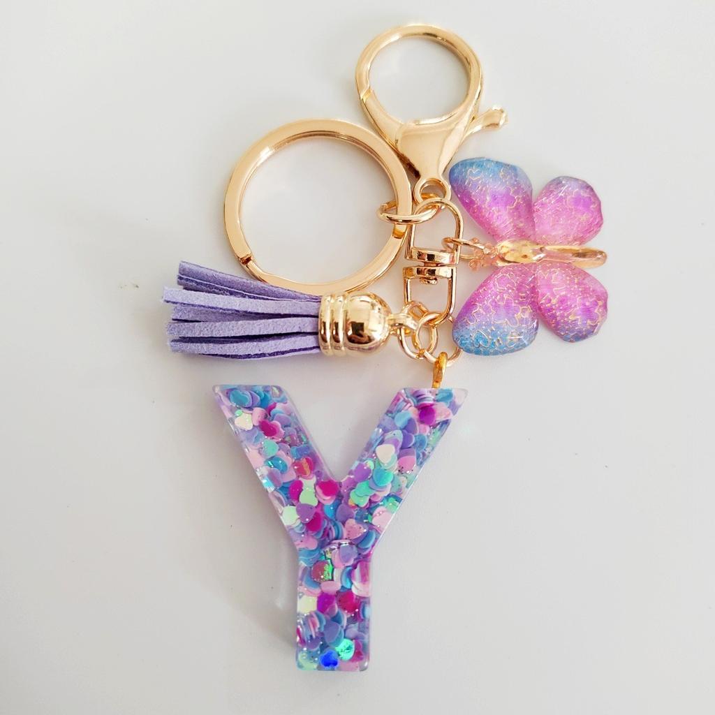 Fashion butterfly fringe initial keychain Drop glue Blend sequin A-Z26 letter keychain Cute Ladies Student Bag Accessory Gift