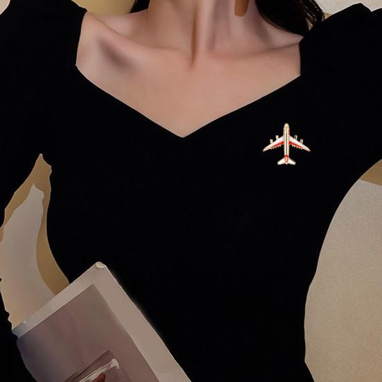 Брошь на булавке, эмалированные украшения, блестящая мультяшная брошь в виде самолета, элегантный значок, сумка, свитер