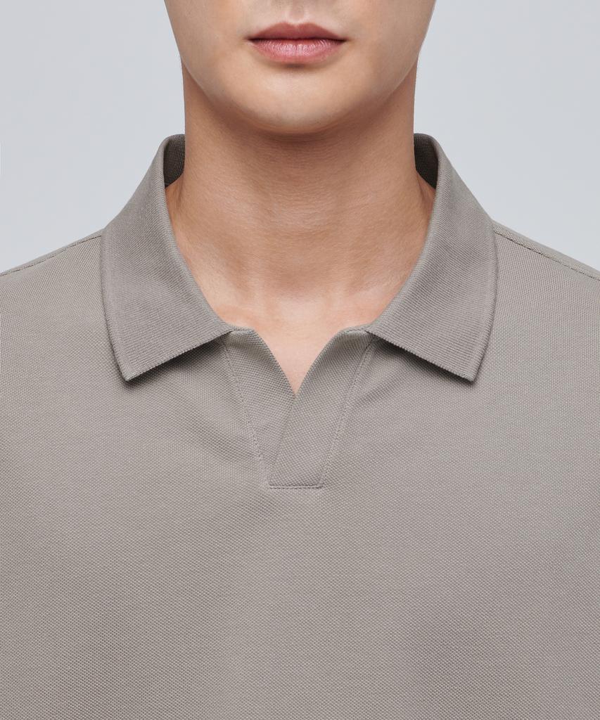 MUSINSA STANDARD Slit Neck Pique Polo Shirt [Dusty Beige]