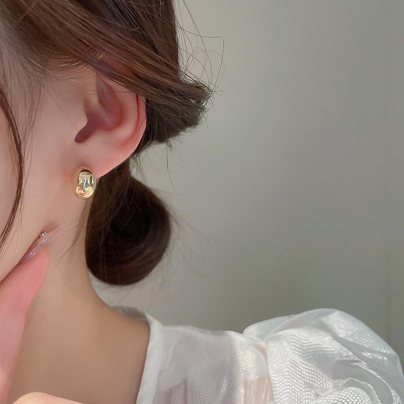 Simple Pea Shaped Copper Alloy Gold Color Drop Earrings For Woman  Korean Fashion Jewelry Goth Party Girls Unusual Accessory