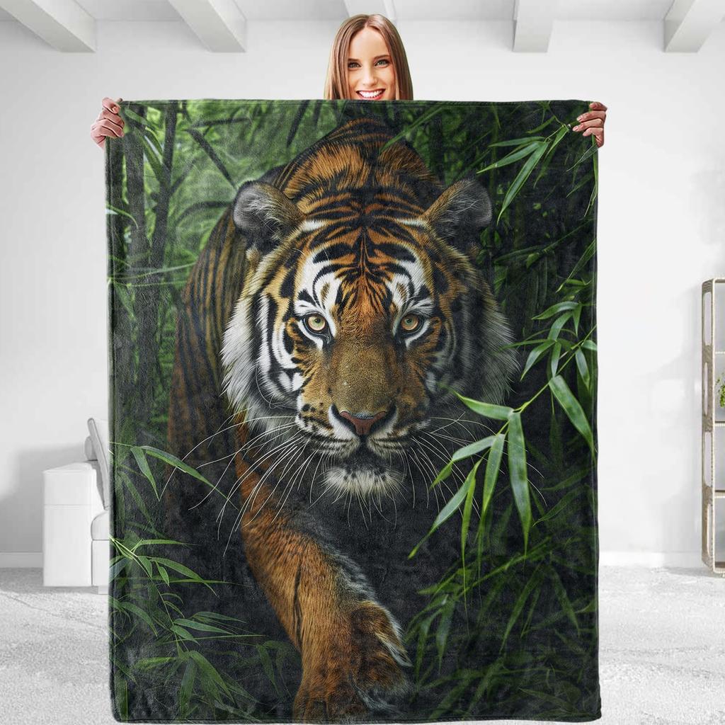 Tiger Blanket Wild Animal Flannel Throw Blanket Soft Comfy Lightweight Cozy Plush Fuzzy Warm Blanket for Home Couch Bed Sofa