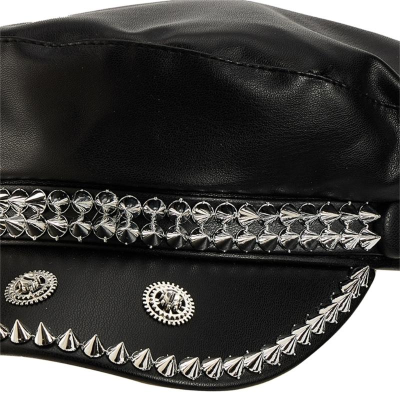 Легкая, дышащая бейсболка с прочной искусственной кожей и заклепками в стиле панк для летних фестивалей и вечеринок.