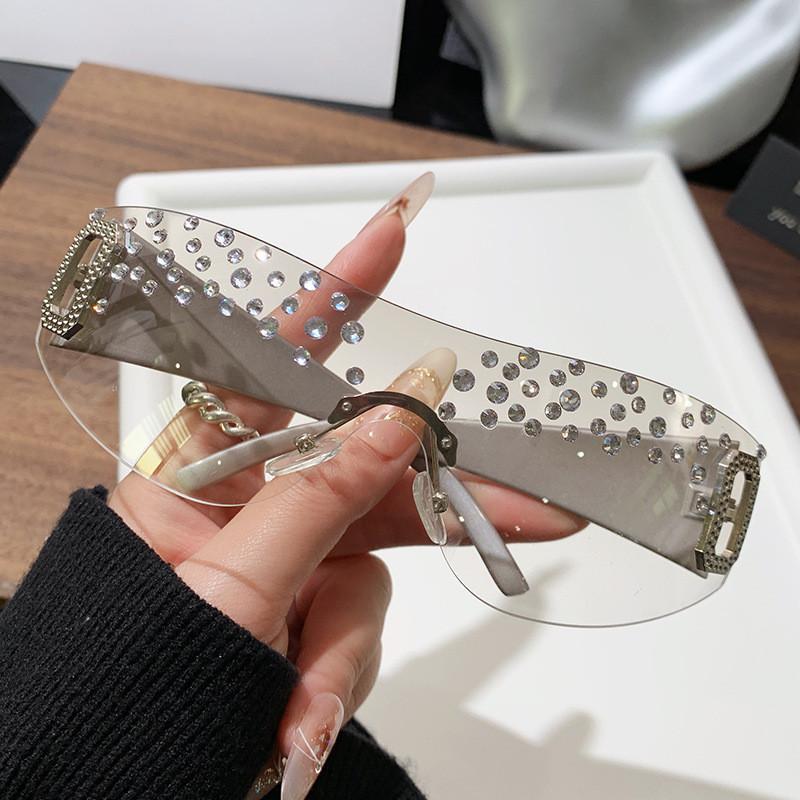 Модные круглые солнцезащитные очки для женщин с защитой UV400 для путешествий на открытом воздухе