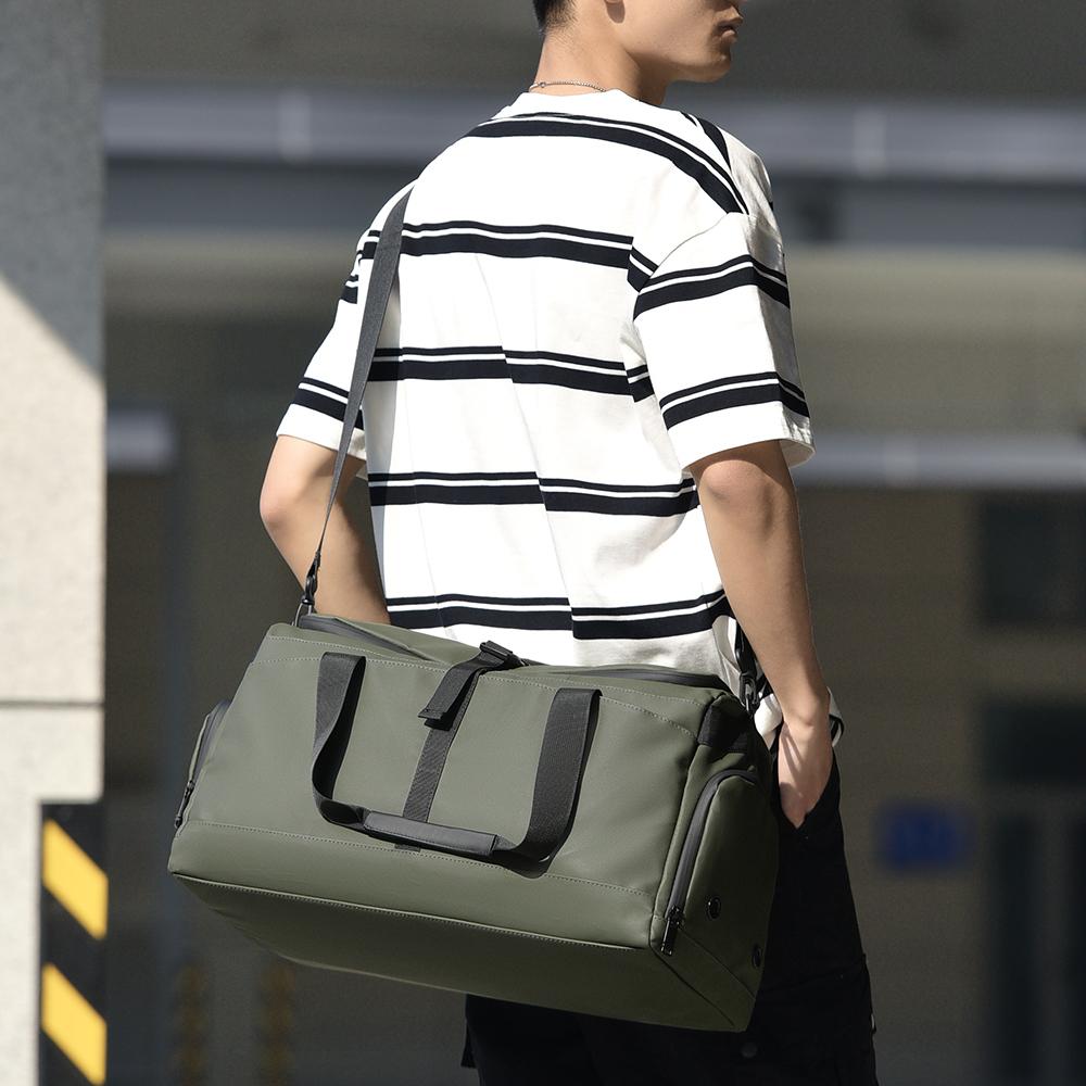 Travel Handbag Men's Large Capacity Shoulder Bag Business Travel Duffel Bag Sports Fitness Bag