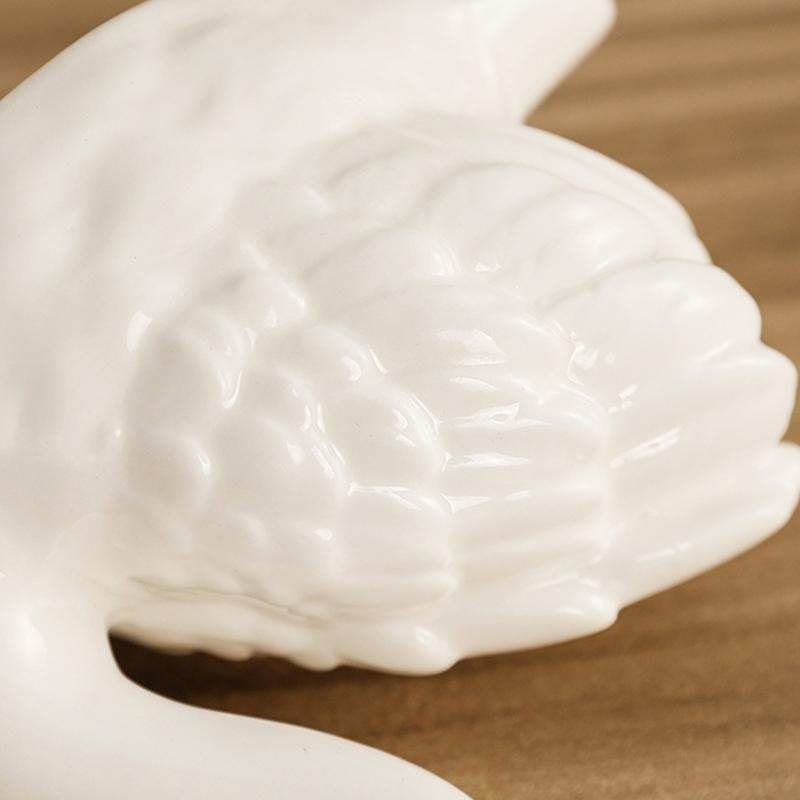 Elegant Ceramic Duck Sculpture Porcelain Statue Art Decoration For Living Room Entryway And Bathroom Ornament Party Gift