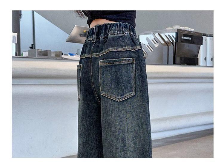 Широкие джинсы с вышивкой-бабочкой для девочек - Весна и Осень