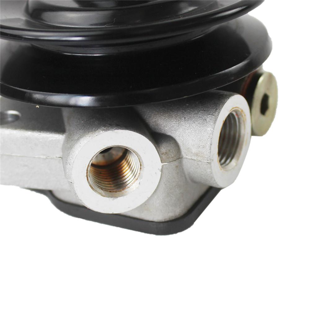 1PC Fuel Pump 02112673 04503573 02113800 21584586 for Deutz BF4M2012 BF6M2012 BF6M1013 D7D Engine Excavator Parts