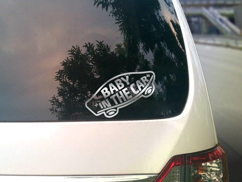 Sticker Town VANS Style BABY IN THE CAR Детский знак A, серебристый