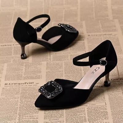 Квадратная пряжка с темпераментом с юбкой модные универсальные и удобные летние новые босоножки на высоком каблуке со стразами женские