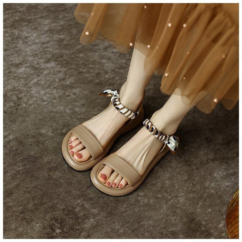 One-word open-toed sandals summer new temperament platform women's shoes casual fashion beach sandals