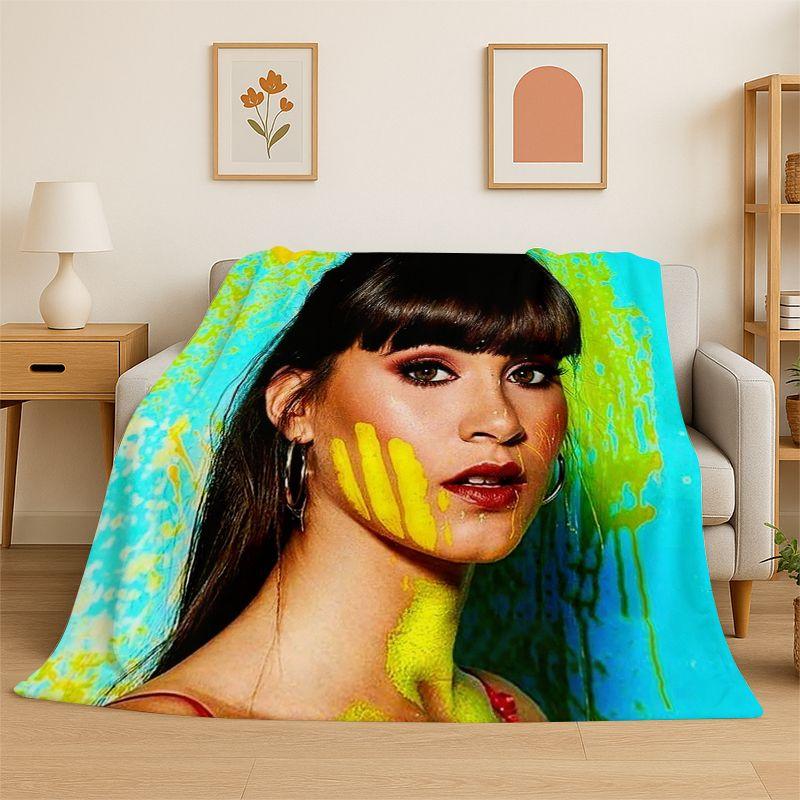 Fashion Aitana Spanish Singer Flannel Blanket Soft Warm Throw Blanket for Bedroom Living Room Bed Travel Camping Picnic Gift