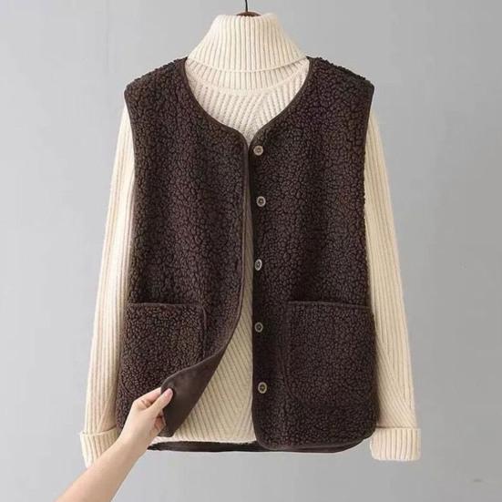 Women's Fleece Vest Button Down Sleeveless Jacket with Pockets Casual Oversized Fuzzy Vest Fall Winter Outerwear