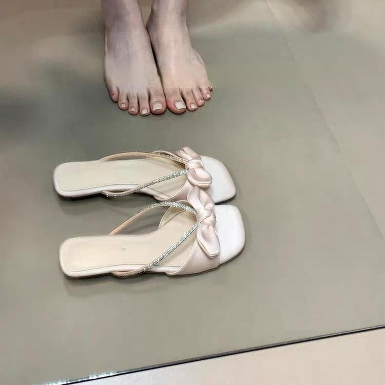 Summer new cool slippers women's bow rhinestone strap thick heel versatile sweet gentle square head one-word drag