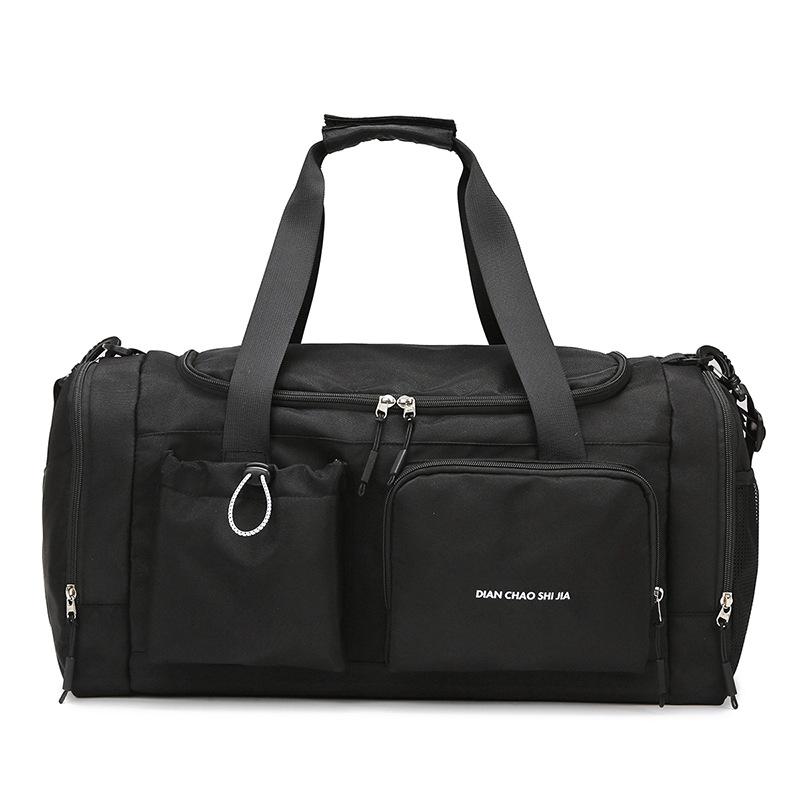 Студенты колледжа, мужчины и женщины, могут хранить багажные сумки для влажных и сухих вещей, спортивные сумки для школы и отпуска.