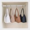 Korean-Style Soft Leather Milk Tea Dumpling Bag: Retro Shoulder & Versatile Handheld Design