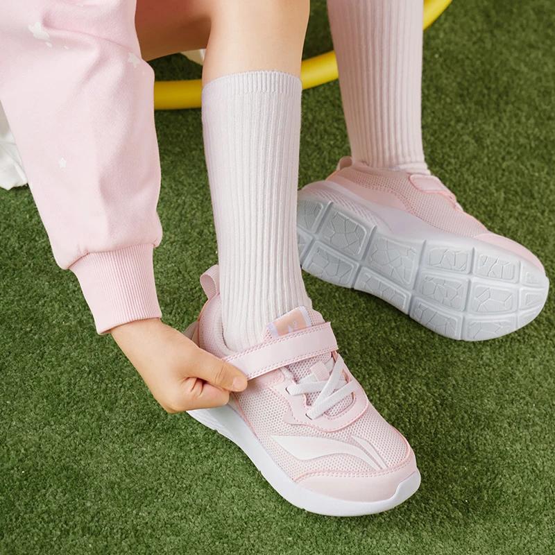 Li Ning Удобные повседневные туфли с низким верхом Детские кроссовки светло-розового цвета YKNT148-42