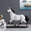 Бронзовая скульптура лошади из смолы в стиле ретро, украшение стола для интерьера комнаты, статуэтка и фигурка животного, домашний декор, аксессуары для кабинета