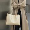 Women's Bag New Commuter Large Capacity Tote Bag Women's Versatile Leather Niche Women's High-end Shoulder Bag